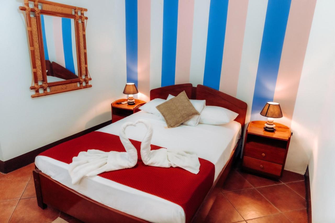 El Cauchero Hotel Iquitos Buitenkant foto
