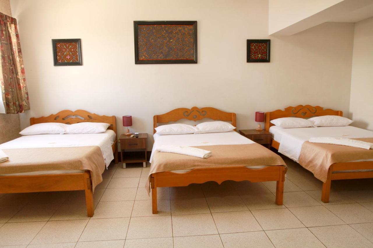El Cauchero Hotel Iquitos Buitenkant foto