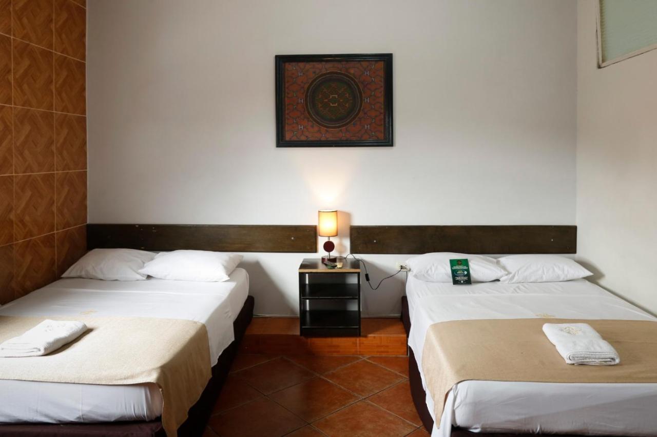 El Cauchero Hotel Iquitos Buitenkant foto