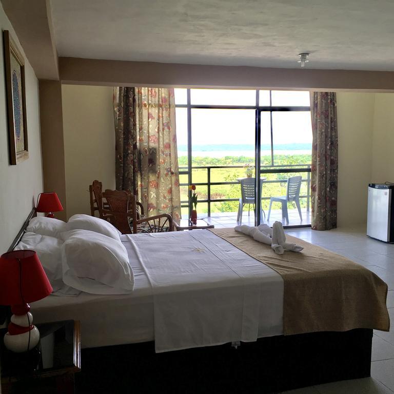 El Cauchero Hotel Iquitos Buitenkant foto